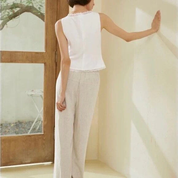 Commense Tied Lace Trim Linen Tank Top - Picture 4 of 6